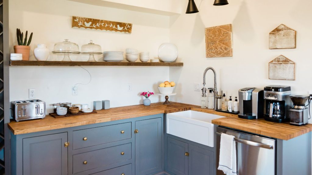 How to Install Kitchen Drawers